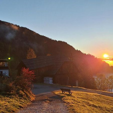 Sonnenplatz Appartment Ploninger Landhaus Bad Kleinkirchheim Bagian luar foto